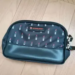 ARTISAN&ARTIST ポーチ リップ柄のサムネイル