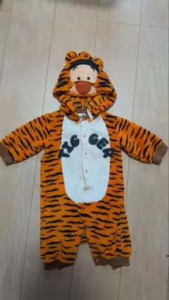 ティガー　フード付きロンパース　70センチ　ロンパース　ディズニー