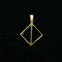 253遺品整理品　ペンダントトップ　オニキス？　ゴールド　金色　ヴィンテージ