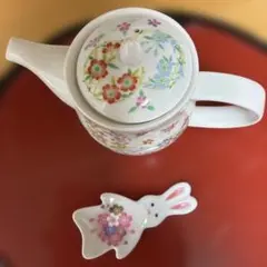 花柄 ティーポット ＆　ティーバッグ置き　陶器製