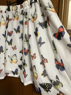 大きいサイズ 6L フレアシアースカート 蝶々柄 ポップ ラヴリー かわいい