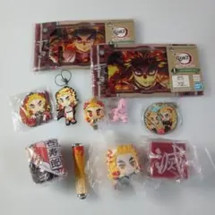 鬼滅の刃 煉獄杏寿郎おまとめ ひっかけフィギュア ラバーストラップ マルチケース