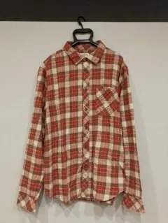 茶＆赤チェックシャツ