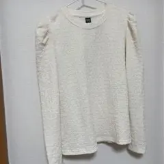Dazy アイボリー 長袖パフスリーブ M
