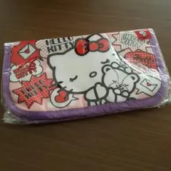 ハローキティのマルチケース