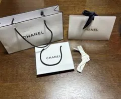 シャネル 紙袋　ショップ袋3枚セットリボン付き