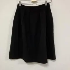 新品しまむら ブラック ひざ丈スカート タック入り ブラック
