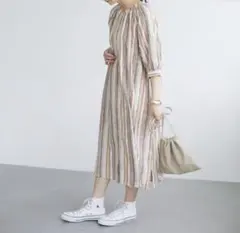 マルチストライプバックレースアップワンピース