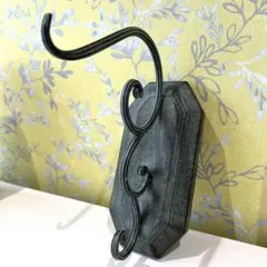 アンティーク調 鋳物製 ドアフック ウォールフック - メルカリ