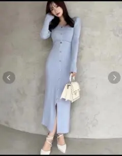 RESEXXY リゼクシー　ゴールドボタンタイトニットワンピース　ブルー　長袖