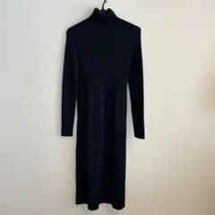 UNIQLO ネイビー タートルネック ニットワンピース