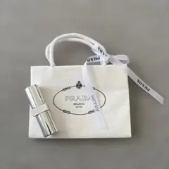 【期間限定お値下げ】PRADA リップバーム オプティマイジングケアのサムネイル