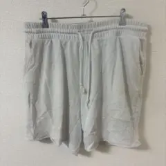 人気⭐️H&M スウェットハーフパンツ L ライトグレー 切りっぱなしショーツのサムネイル