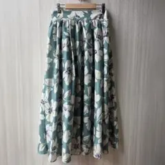 &.NOSTALGIA 花柄フレアロングスカート M相当 グリーン 春