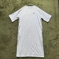 アンダーアーマー 半袖Tシャツワンピース　白　Mのサムネイル