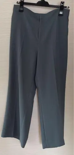 ワイドパンツのサムネイル