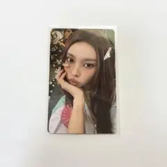 ILLIT MINJU トレカ MAMIHLAPINATAPAI - メルカリ