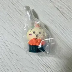 ちいかわ寿司　フィギュアキーホルダー うさぎ いくら