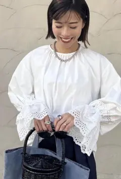 ☆美品☆bow.a パフスリーブブラウスblack - メルカリ