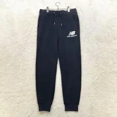 ニューバランス【S】黒系 ジョガーパンツ スウェット ロゴプリント 厚手 綿混