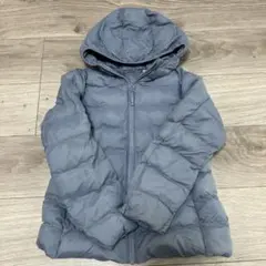 130サイズ　ユニクロ　ライトウォームパデットパーカー