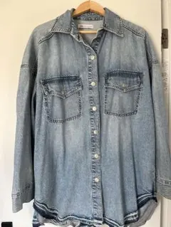 Item thumbnail for item 45f5cfde-a1c9-4419-865d-a2180be0ddd3