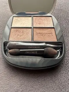 コスメデコルテ　スキンシャドウ　デザイニング　パレット01 Rosy Brown