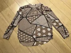 ブラウス　シャツ
