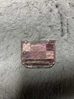 キャンメイク　プティパレットアイズ　M02