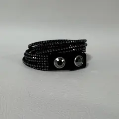 スワロフスキー ブラッククリスタルツイストブレスレット - メルカリ