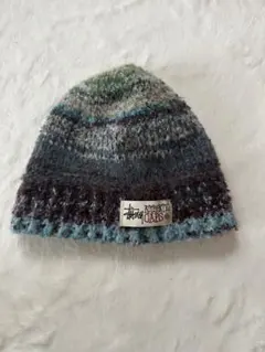 stussy ビーニーのサムネイル