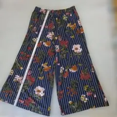 花柄 ワイドパンツ