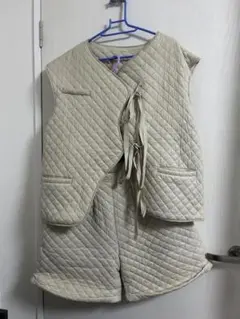 キルティングベスト ショート丈