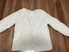 【タグ付き新品】キルティングノーカラージャケット　レディース　オフホワイト