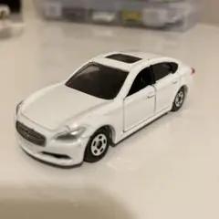 トミカ 日産 シーマ 非売品のサムネイル