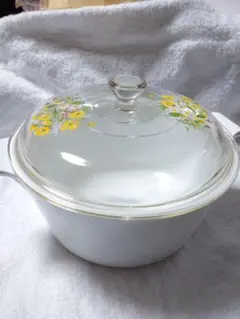 コーニングウェア　黄花柄　MADE IN U.S.Aのサムネイル