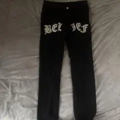 BELIEF ダメージ加工スキニーパンツ 黒 - メルカリ
