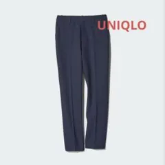 ユニクロ　美品　感動スリムパンツ　464907