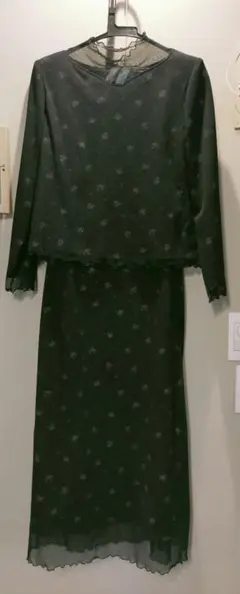 ブラック花柄シフォンセットアップ
