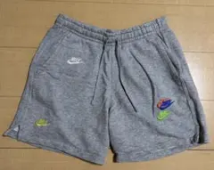 【NIKE】 グレー ショートパンツ Sサイズ ストリートファッション