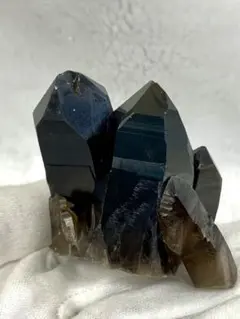 572g モリオン クラスター コンゴ産 原石 天然石 魔除け 黒水晶 572g モリオン クラスター コンゴ産 原石 天然石 魔除け 黒水晶 - メルカリ