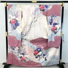 三松エレガンス 振袖 正絹 白地 紋意匠 花柄 美品重ね襟 - メルカリ