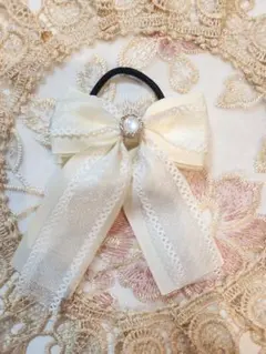 リボンヘアゴム　アイボリー　チュール　入園　入学　卒園　フォーマル