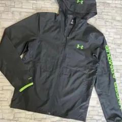 入手困難✨アンダーアーマー　Under Armour ナイロンジャケット　メンズ