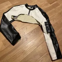 ホワイト/ブラック クロップドレザージャケット
