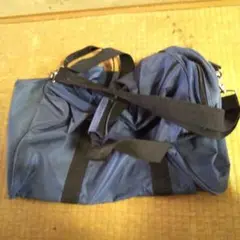 ネイビー ボストンバッグ ナイロン製