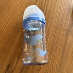 pigeon 哺乳瓶 クジラデザイン