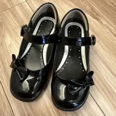 ブラックリボン付きメリージェーンシューズ　18.5cm