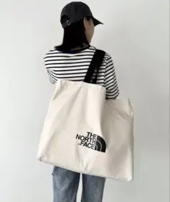 THE NORTH FACE アイボリー トートバッグ