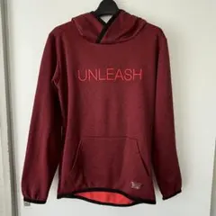 【adidas】フード付きパーカー